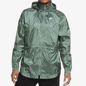 NIKE • Women’s Medium Green Rain Jacket Coat with Hoodie